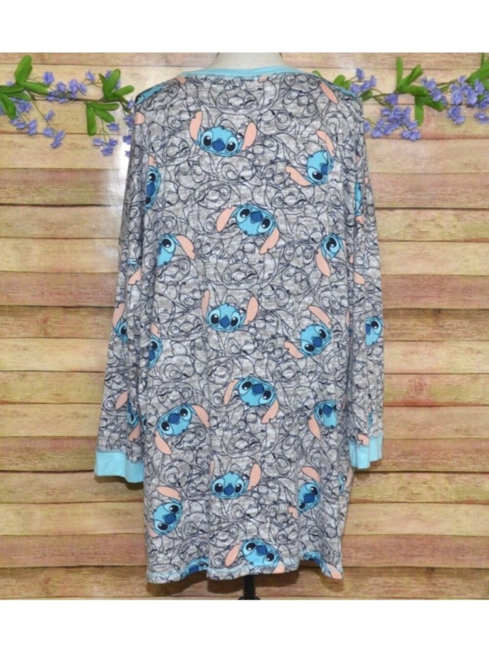 Disney Lilo & Stitch Women's Pullover Sleep Shirt Nightgown Pajama Plus Size 2X - Picture 6 of 9